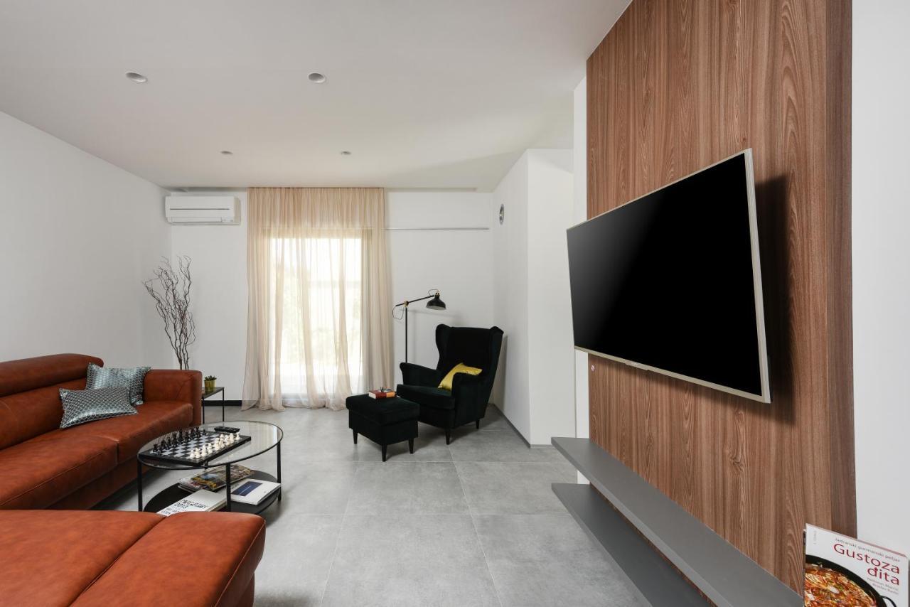 Villa Omnia Zadar Extérieur photo